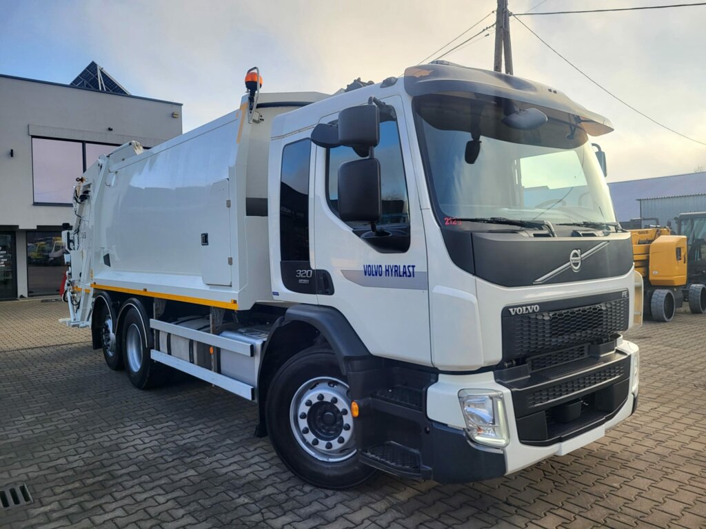 WhatsApp Image 2025-12-02 at 09.24.18